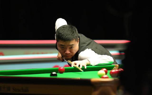 场馆建设上 场馆建设上